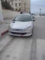 citadine-peugeot-206-2005-bordj-el-kiffan-alger-algerie