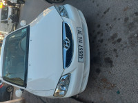 voitures-hyundai-accent-2014-gls-oran-algerie