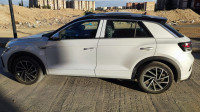 voitures-volkswagen-t-roc-2024-rline-sidi-bel-abbes-algerie