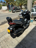 motos-scooters-yamaha-xmax-300-annee-2019-draria-alger-algerie