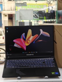 كمبيوتر-محمول-gigabyte-g5-2024-i7-13620h-16gb-1tb-ssd-rtx-4060-8gb-156-fhd-144hz-باب-الزوار-الجزائر