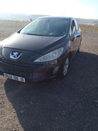 voitures-peugeot-308-2008-bouira-algerie