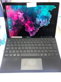 Microsoft Surface Pro 6 i7-8th 8-256