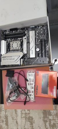 Bundle x690 Asus-p wifi + ryzen 7 7700x