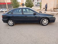 سيارات-renault-laguna-1-2000-فرجيوة-ميلة-الجزائر