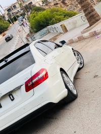 voitures-mercedes-classe-e-2011-bir-el-djir-oran-algerie