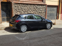 voitures-opel-astra-2015-oran-algerie