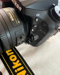 nikon d7200 obj 35 1.8  Clik 17k