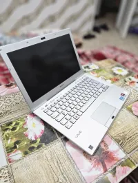 Sony Vaio i3