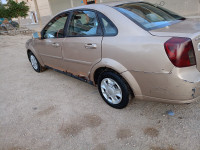 berline-chevrolet-optra-4-portes-2005-biskra-algerie