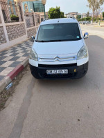 commerciale-citroen-berlingo-2015-chlef-algerie