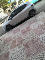 voitures-renault-clio-4-2019-gtilan-oran-algerie