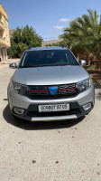 voitures-dacia-sandero-2017-ras-el-aioun-batna-algerie