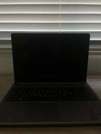 Laptop dell