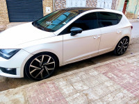 moyenne-berline-seat-leon-2013-relizane-algerie