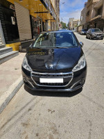 citadine-peugeot-208-2016-allure-facelift-gdyel-oran-algerie