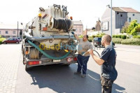 cleaning-gardening-camion-vidange-nettoyage-debouchage-cheraga-algiers-algeria
