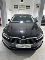 grande-berline-skoda-superb-2021-medea-algerie