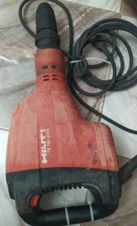 Hilti te 706 avr