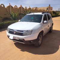 utilitaire-dacia-duster-2012-ambiance-naama-algerie