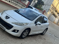 voitures-peugeot-207-2012-la-tout-hammedi-boumerdes-algerie