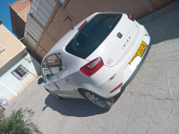 voitures-seat-ibiza-2012-fully-mchedallah-bouira-algerie