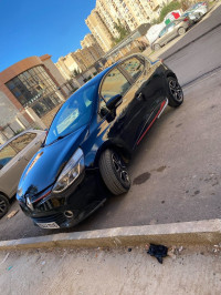 voitures-renault-clio-4-2013-bab-ezzouar-alger-algerie