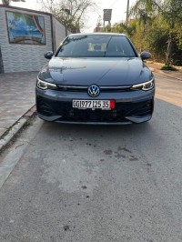 سيارات-volkswagen-golf-8-2025-r-line-الجزائر-وسط