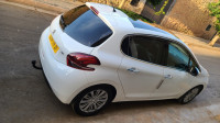 voitures-peugeot-208-2019-allure-facelift-mostaganem-algerie