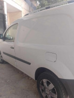 voitures-renault-kangoo-2014-kadiria-bouira-algerie