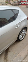 voitures-seat-leon-fr-2014-algerie