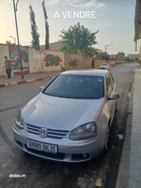 سيارات-volkswagen-golf-5-2004-أولاد-هداج-بومرداس-الجزائر