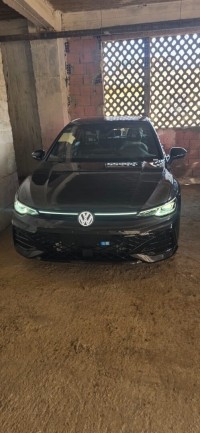 سيارات-volkswagen-golf-8-2025-r-line-تيقزيرت-تيزي-وزو-الجزائر