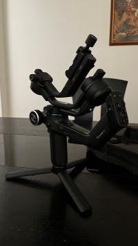 الحوامل-و-المثبتتات-stabilisateur-feiyutech-scorp-c-appareil-photo-العاشور-الجزائر