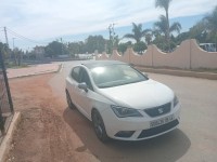 سيارات-seat-ibiza-2016-titanium-pack-بئر-ولد-خليفة-عين-الدفلة-الجزائر