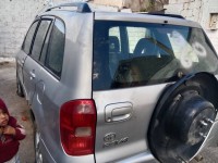 سيارات-toyota-rav4-2003-بوقرة-البليدة-الجزائر