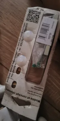 Poigne de porte en porcelaine 
