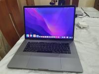 laptop-pc-portable-macbook-pro-2017-touch-bar-bou-ismail-tipaza-algerie