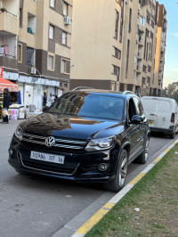 voitures-volkswagen-tiguan-2017-r-line-zemmouri-boumerdes-algerie