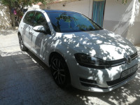 voitures-volkswagen-golf-7-2013-highline-algerie