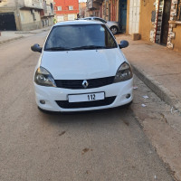 voitures-renault-clio-campus-2012-tiaret-algerie