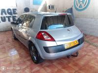 سيارات-renault-megane-2-2004-المعالمة-الجزائر
