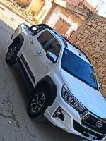 pickup-toyota-hilux-2020-legend-dc-4x4-pack-luxe-mostaganem-algeria