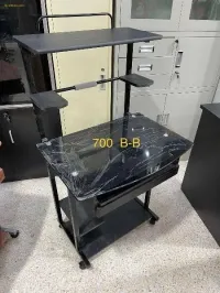 TABLE PC EN VERRE 700B-B