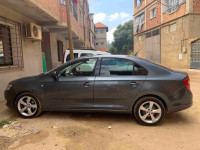 berline-skoda-rapid-2014-kouba-alger-algerie