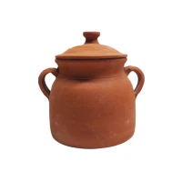 Tajine fabriqué en argile idéale pour préparer les plats traditionnel algérienne 19x16.5 cm  