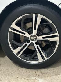 سيارات-peugeot-208-2013-allure-ميلة-الجزائر