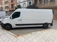 عربة-نقل-renault-master-2014-برج-بوعريريج-الجزائر