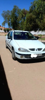 voitures-renault-megane-1-2001-maghnia-tlemcen-algerie