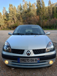 voitures-renault-clio-campus-2006-extreme-les-eucalyptus-alger-algerie